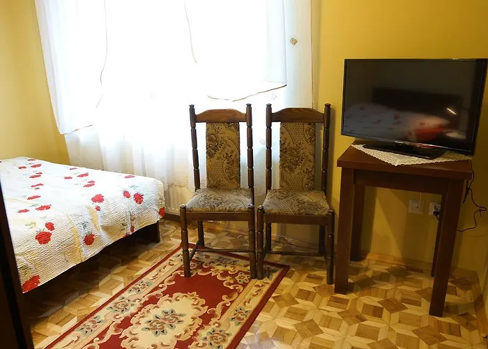 Pod Groniami أوسترون