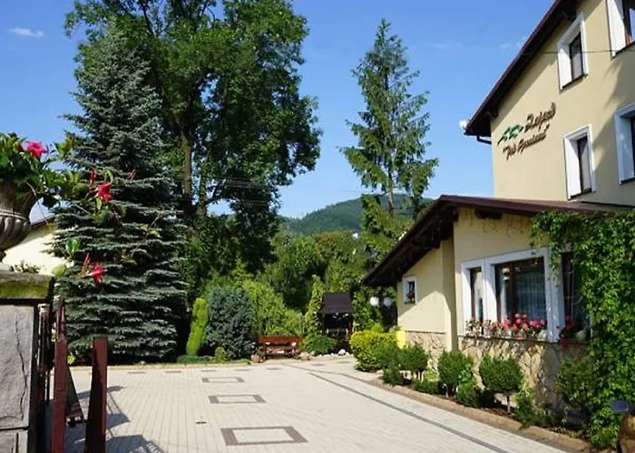 فندق Pod Groniami أوسترون