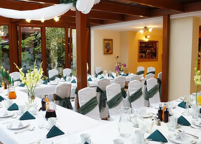 Pod Groniami أوسترون